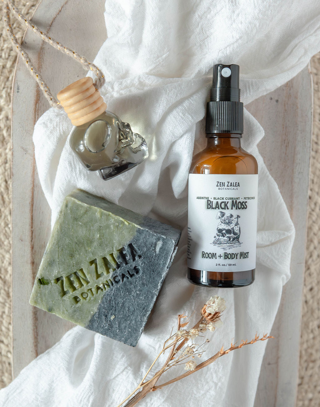 Black Moss Room & Body Fragrance Mist